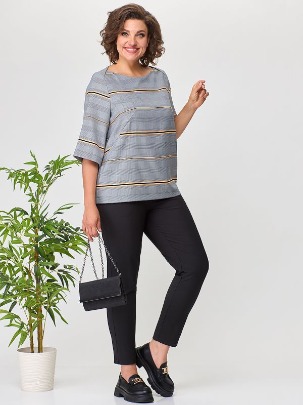 Corporate style pantsuit